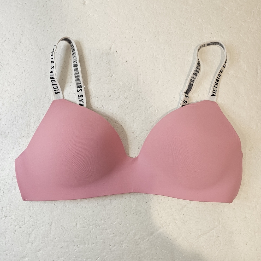 SOLD To @ronlee568 Victoria Secrets Bra - Picture 1 of 6